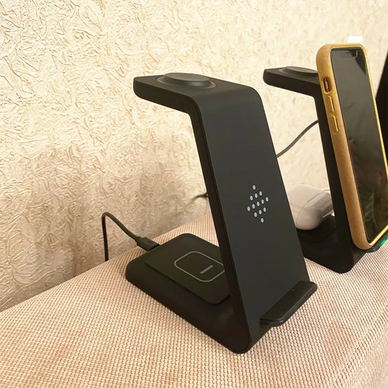 

2021 Fast Charger For iphone Wireless Chargers For apple Watch Wireless Charger Stand For iPhone 12 11 Pro XS 8 HUAWEI D4T0