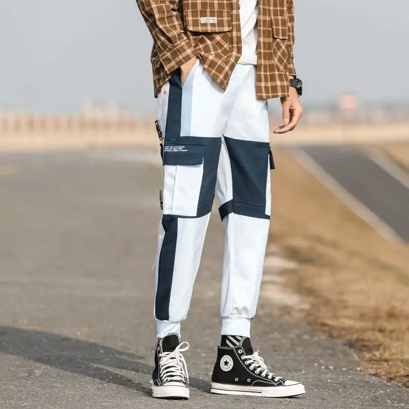 

2021 New Fashion Men Cargo Pants White Black Pants Patchwork Pockets Design Spring Autumn Mens Clothing Ramble Stylish Trousers