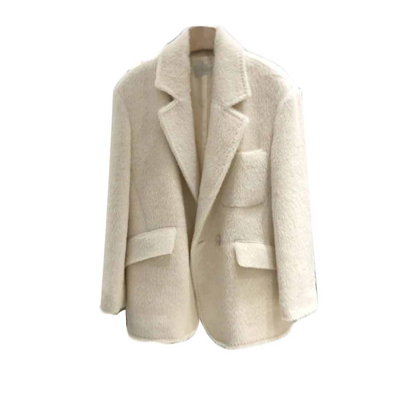 

South Korea East Gate fall winter 2020 new plush suit collar woolen coat women's loose fashion trend