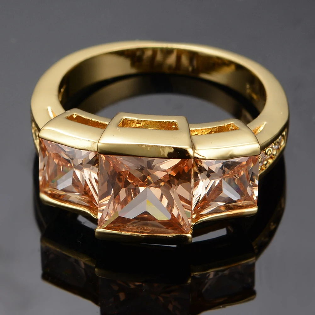 

Charm Female Champagne Crystal Stone Jewelry Dainty Gold Color Wedding Big Rings For Women Vintage Bride Square Engagement Ring