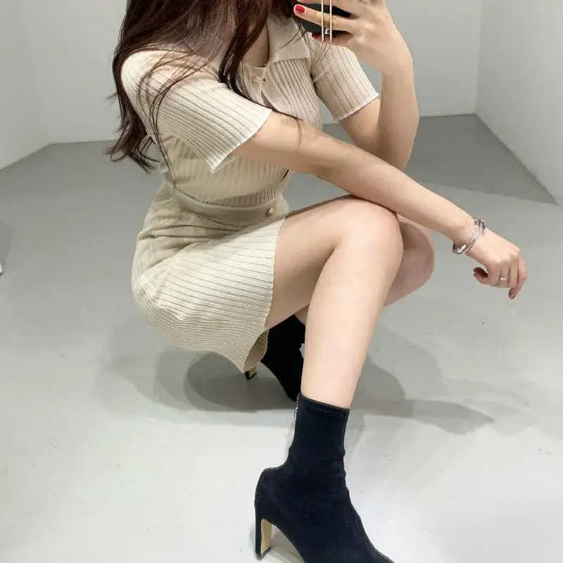 

Knitted Two 2 Piece Set T Shirt + Mini Skirt Suit Summer Korean Striped Pullover Tops Casual Ladies Skirts New 2021