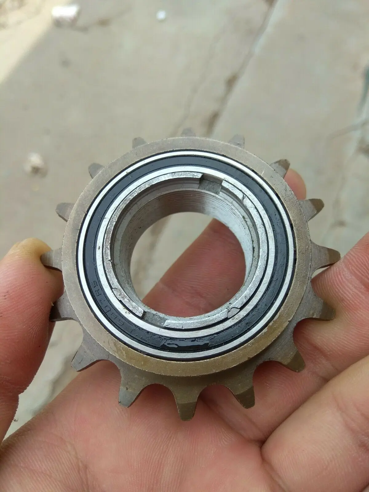 Герметичный подшипник метрический односкоростной 16T свободный круг для