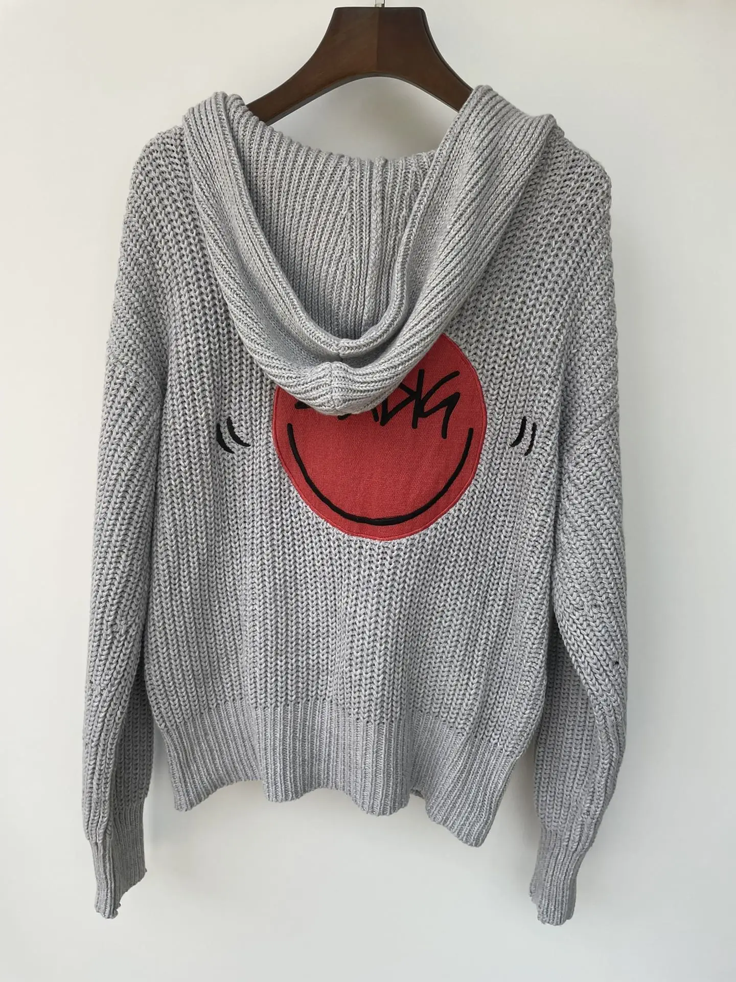 

Letter Print Gray Sweaters Woman Autumn Long Sleeve Hooded Cardigans Casual Vintage Knitted Sweaters Tops 2021