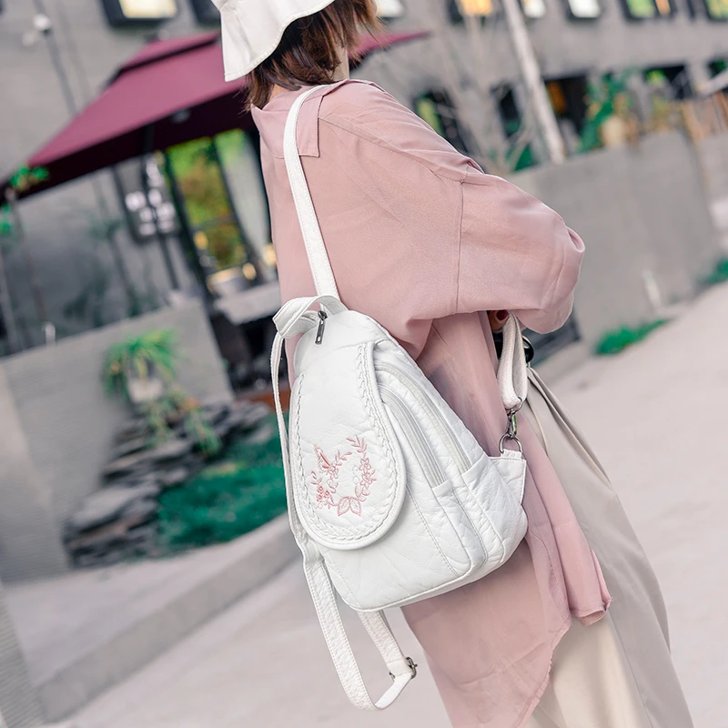 Кожаные рюкзаки с вышивкой для девочек Школьные Сумки Sac A Dos женский кожаный