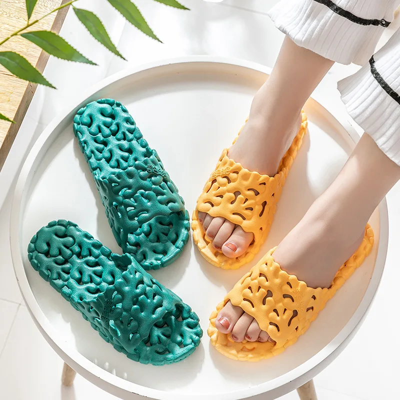 Забавные женские шлепанцы для ванной домашние тапочки из ПВХ открытые с мягкой