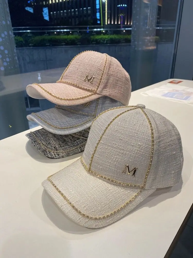 

2021 Spring New Women Rhinestone Letter M Baseball Caps Adjustable Hip Hop Fashion Shiny Hats Outdoor Travel All-match Caps