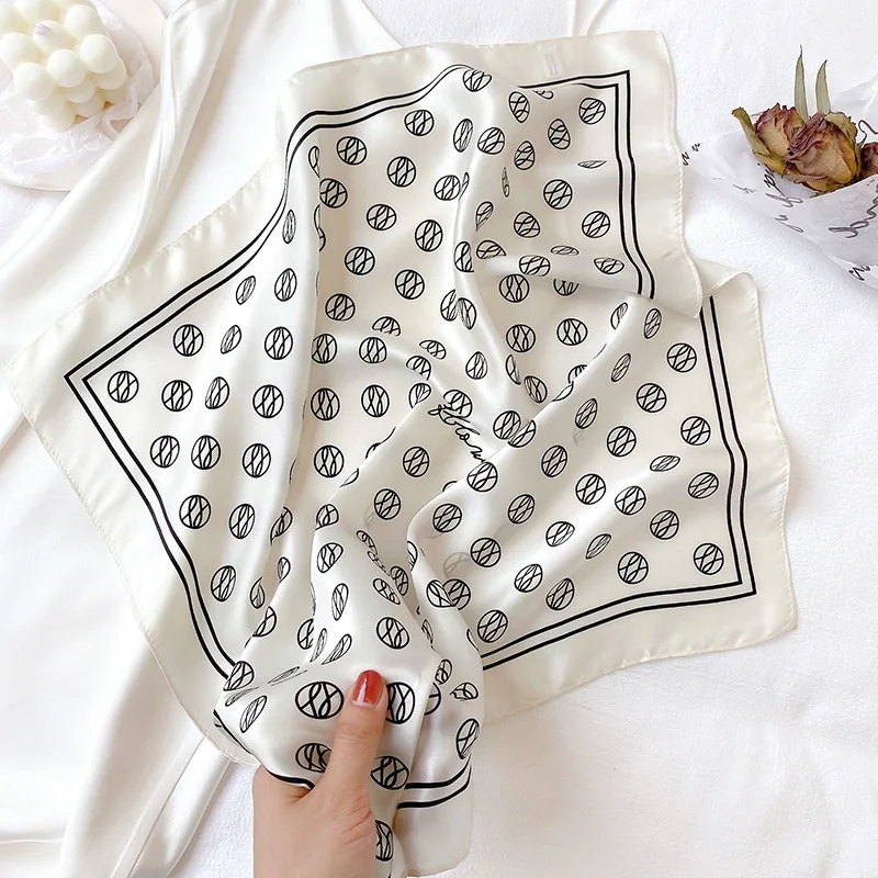 

Элегантный квадратный шарф из 100% натурального шелка с принтом, женский головной платок, шаль, хиджаб, женское пончо, дизайнерский головной п...