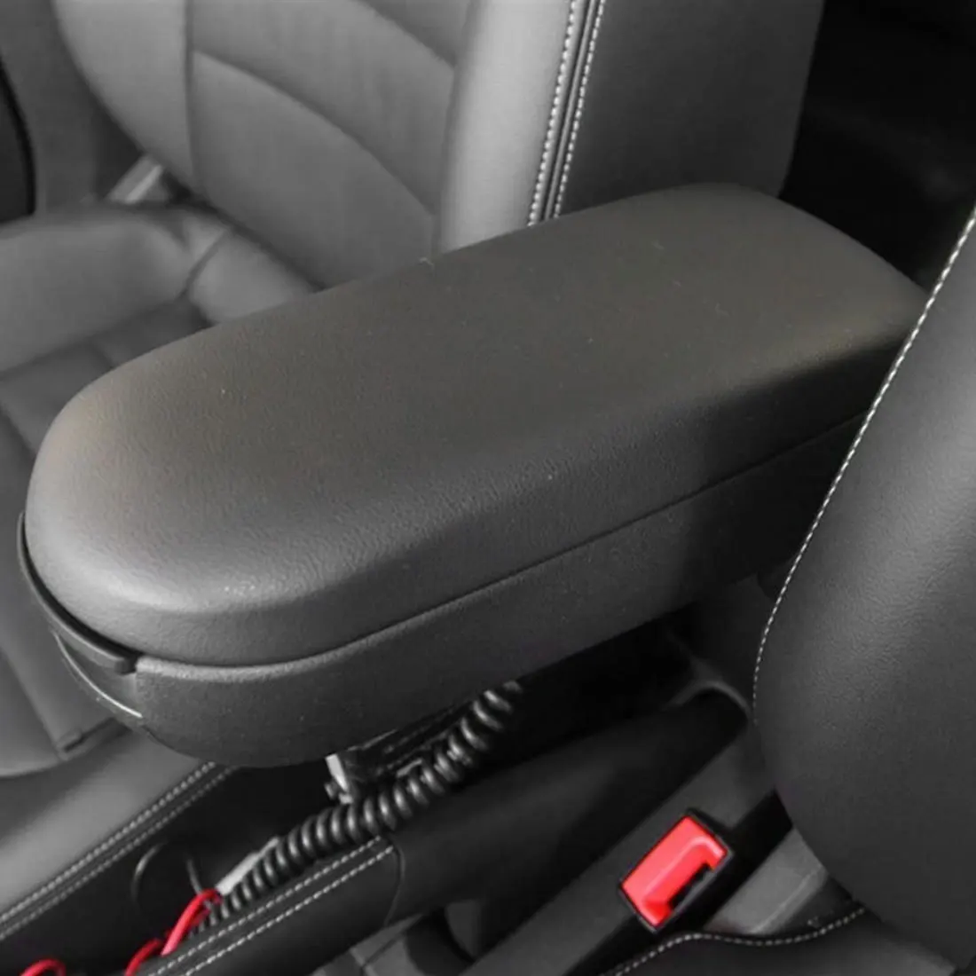

Applicable For Volkswagen VW Polo Sedan 2010 2011 2012 2013 2014 2015 Central Auto Car Armrest Box Cover Console Lid