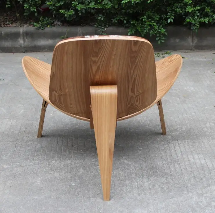 Стул с трехножной обивкой из ясеня/грецкого ореха воловьей кожи | Мебель