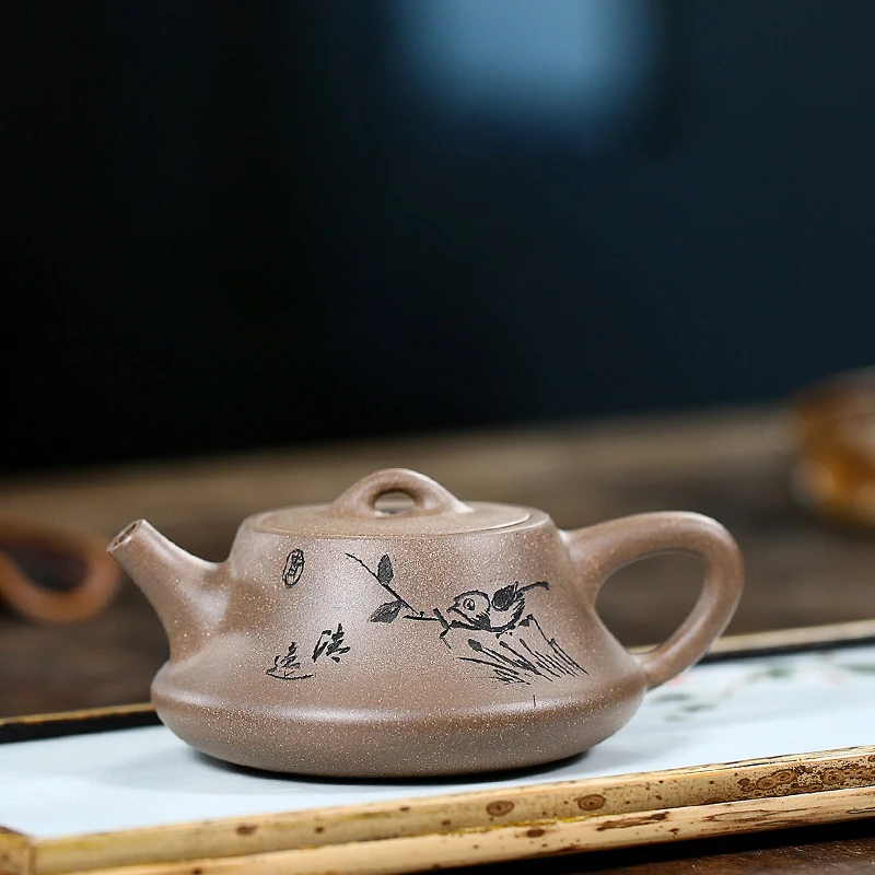 

Yixing Purple Clay Teapot All Handmade Raw Ore Blue Ash Section Mud Qingyi Napiao Pot Kung Fu Tea Set Teapot 220ml