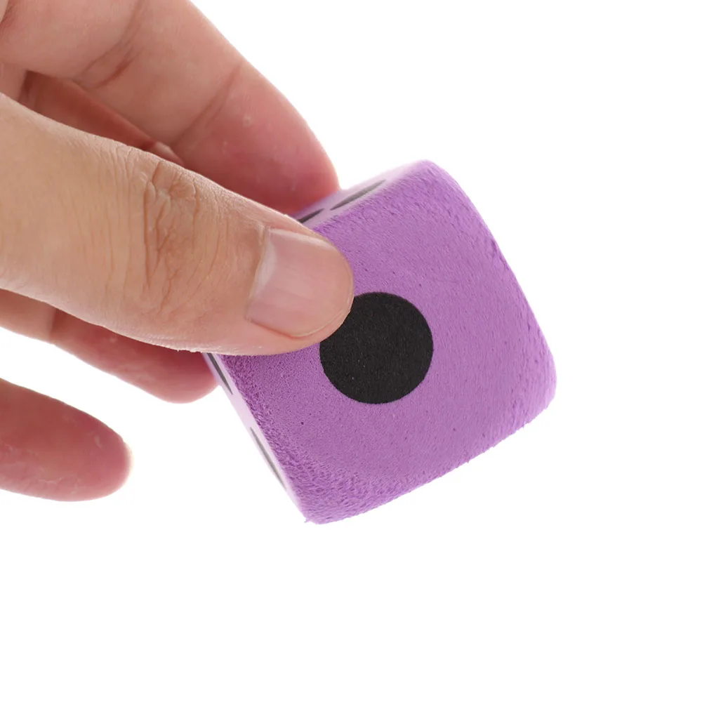 Маленькие игральные кости из пены EVA развлекательные с цифрами игрушки для