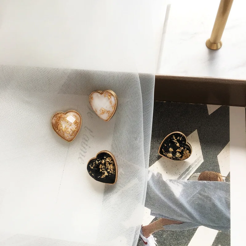 Корейские ювелирные изделия простой милый в форме сердца серьги Золотая фольга