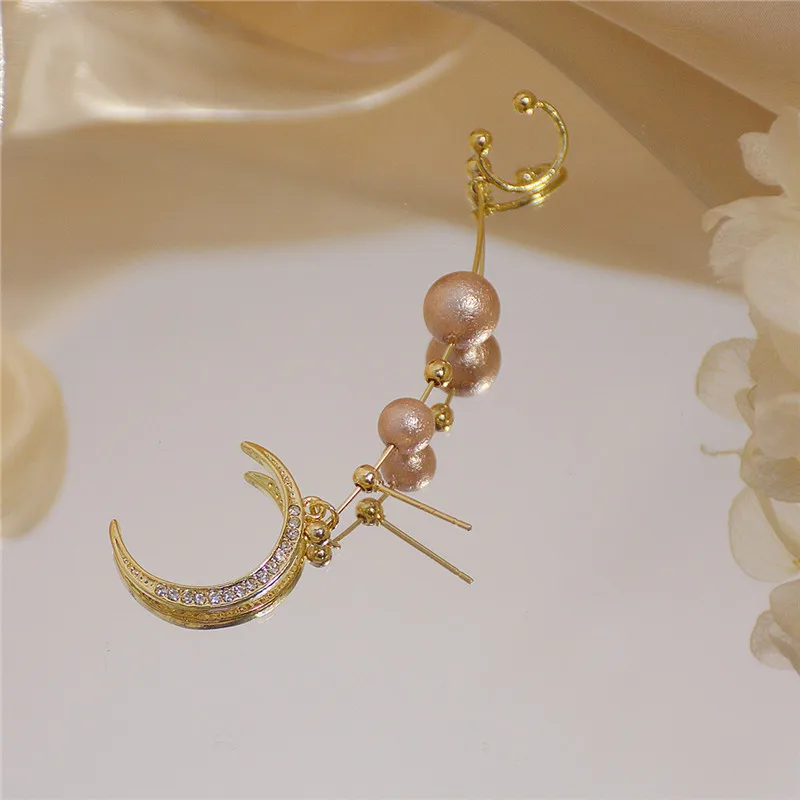 

New Design Romantic 14K Real Gold Moon Pearl Stud Earrings for Women Cubic Zircon ZC Earrings