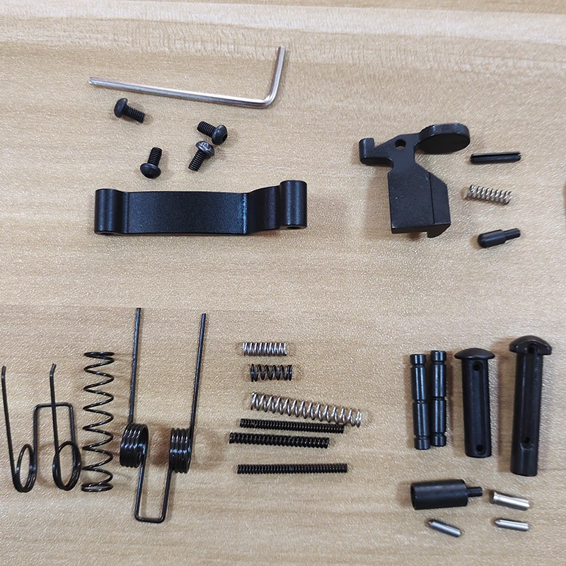 

AR15 32Pcs Spare Parts All Lower Pins Kit Springs and Detents Magazine Catch for Hunting .223/5.56 Rifle Accessory