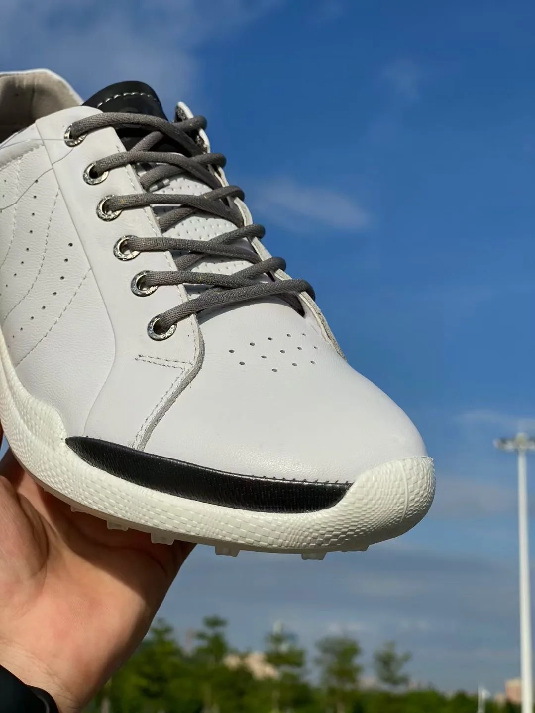 

Women Men Waterproof Golf Shoes Unisex Genuine Leather Boots Man Golf Walking Shoes Grand Sport Sneakers for Mens Golf Training