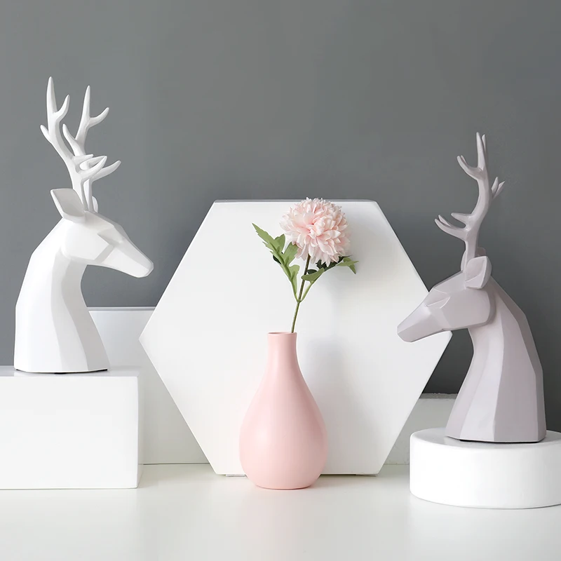 

Home Decoration Accessories Deer Figurine resin for office home Garden desk decoration for living room bedroom Friend Gift