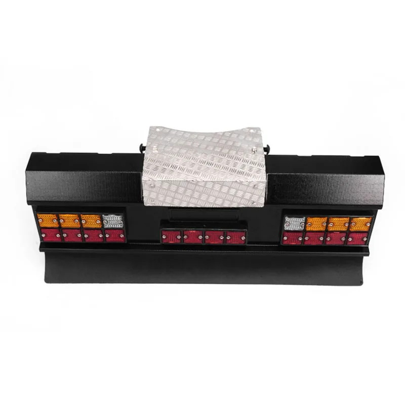 металлический задний фонар