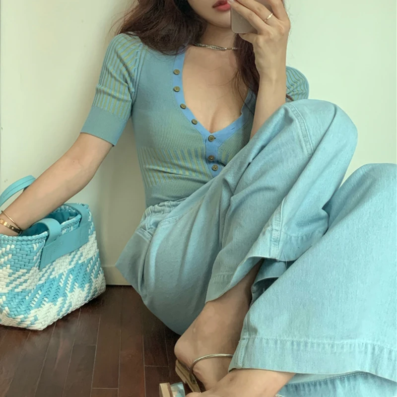 

Sexy Slim Knitted Jumpsuit Women Short-sleeved V-neck One-piece Sweater Summer Fashion Casual Streetwear T07504T