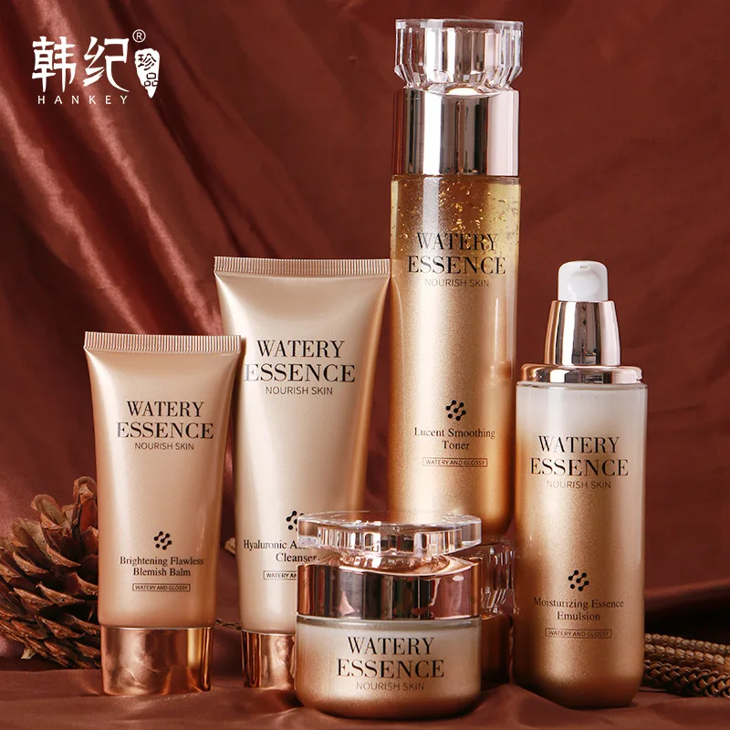 Набор для ухода за кожей Haney luxury из пяти предметов увлажняющая и мягкая упаковка