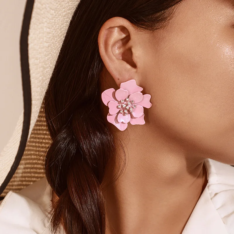 Женские серьги-гвоздики с двумя цветами милые металлические в виде цветка летние