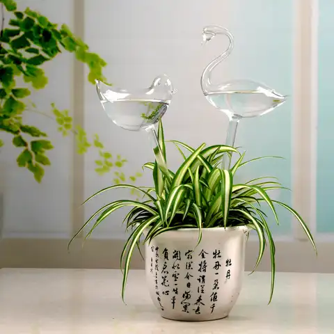 Устройство для автоматического полива растений, стеклянный, в форме лебедя