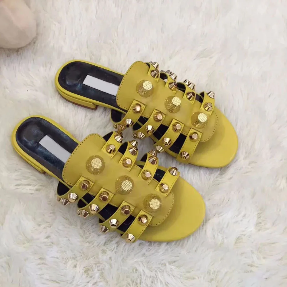 

Roman Gold Metal Veined Rivets Studs Straps Slippers Women Peep toe Slides Flats Concise Casual Outfit Beach Sandals