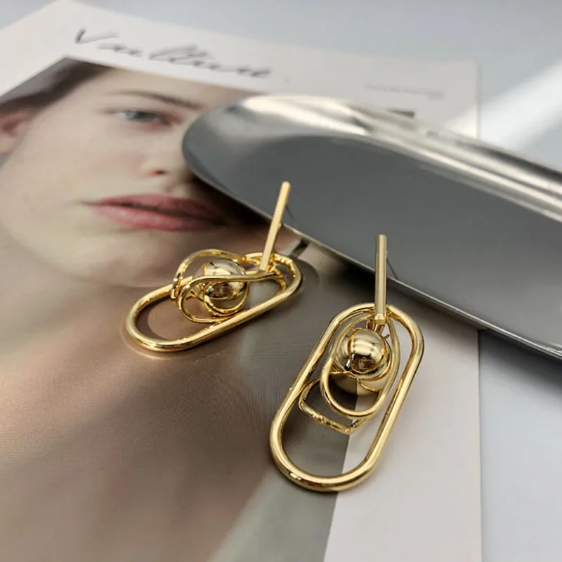 

U-shaped Earrings Female Retro Line Winding Ball Earrings European and American Exaggerated Long Earrings Fashion Girl Earrings