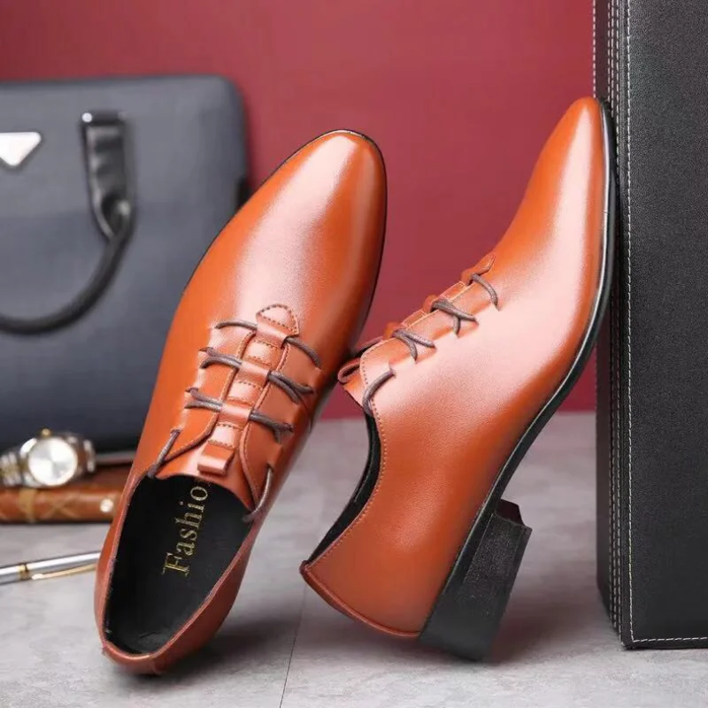 

2021 Spring Autumn New European Style Retro Leather Shoes for Man Pointed Toe Slip-on Casual Derby Shoes Comfortable for Wedding