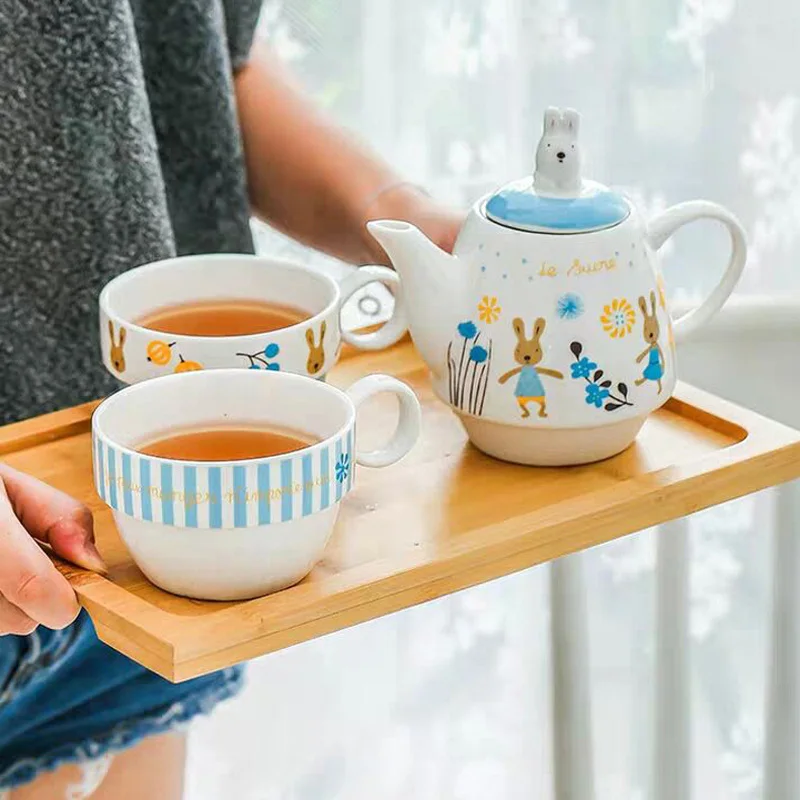 Мультяшный чайный набор один чайник и две чашки керамический для