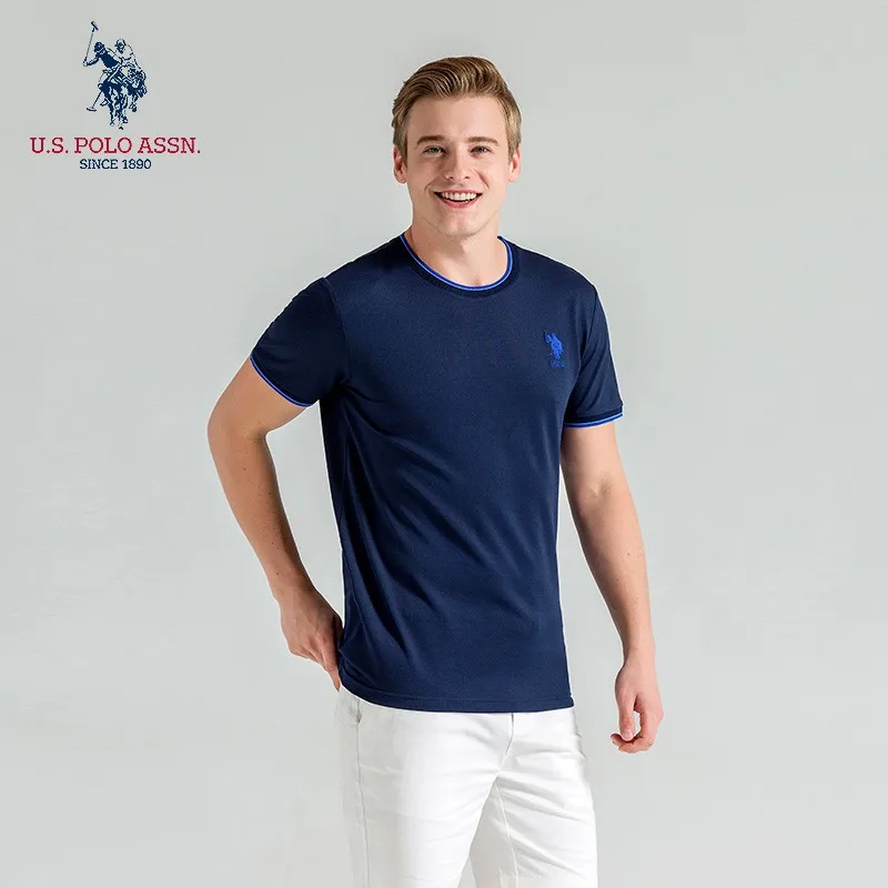 Мужская футболка с круглым вырезом и коротким рукавом | одежда