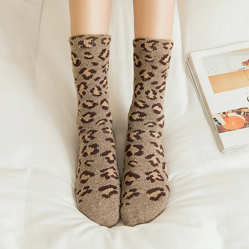 Новые леопардовые женские носки 2019 Зима Новая мода хлопок тренд удобные