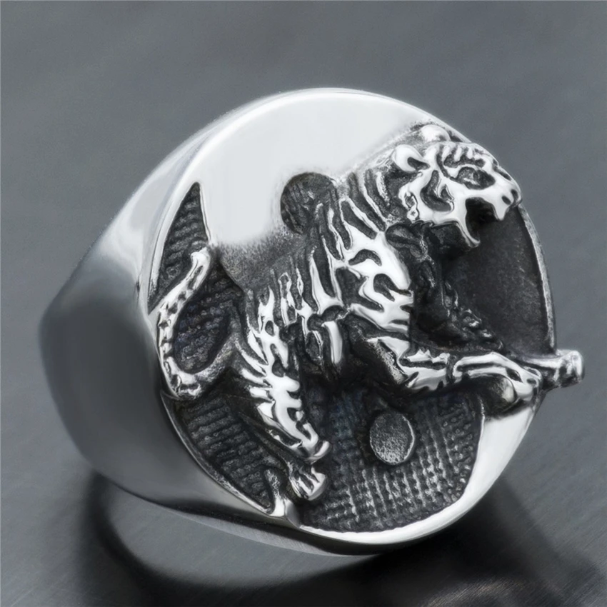 

Vintage Signet Rings Tiger Animial Pattern Ring Punk Rings For Men Accessories Anniversary Party Gift