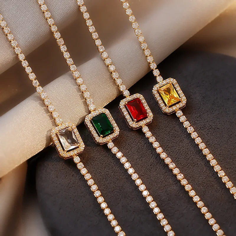

LOVOACC Korean Vintage Red Green Color Crystal Pendant Necklace for Women Full Rhinestones Chokers Necklaces Luxury Jewellery