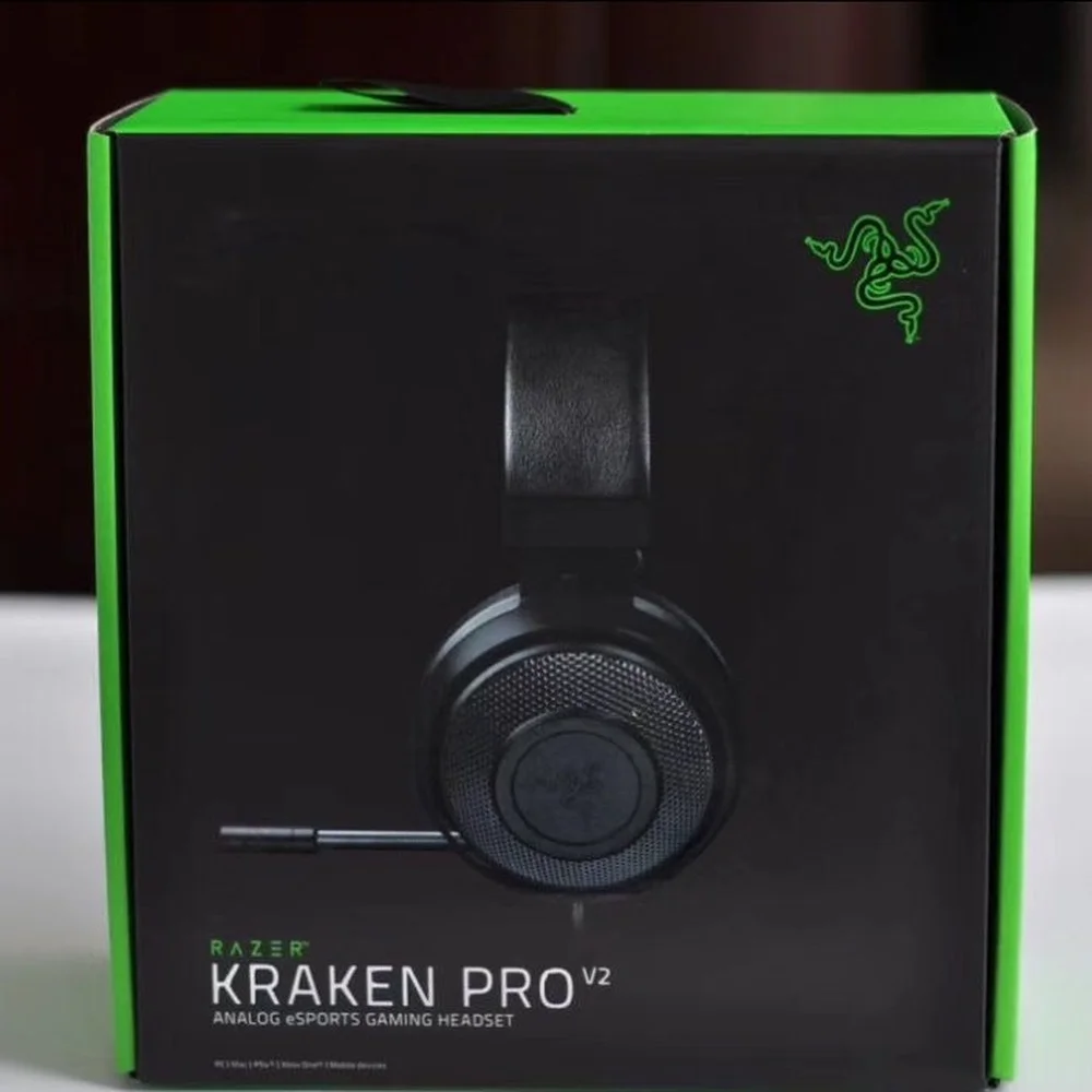 

100% Original Razer Kraken Pro V2 Gaming Headset compatible with PC, For Mac, Nintendo Switch and mobile devices with a 3.5mm