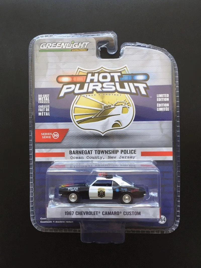

Greenlight CARS 1/64 1967 Chevrolet Camaro Police car heat Tracker season 30 collection version of the car model toy gift