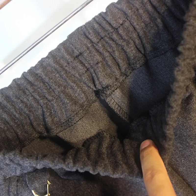 Шорты женские шерстяные с завышенной талией теплые однотонные свободные