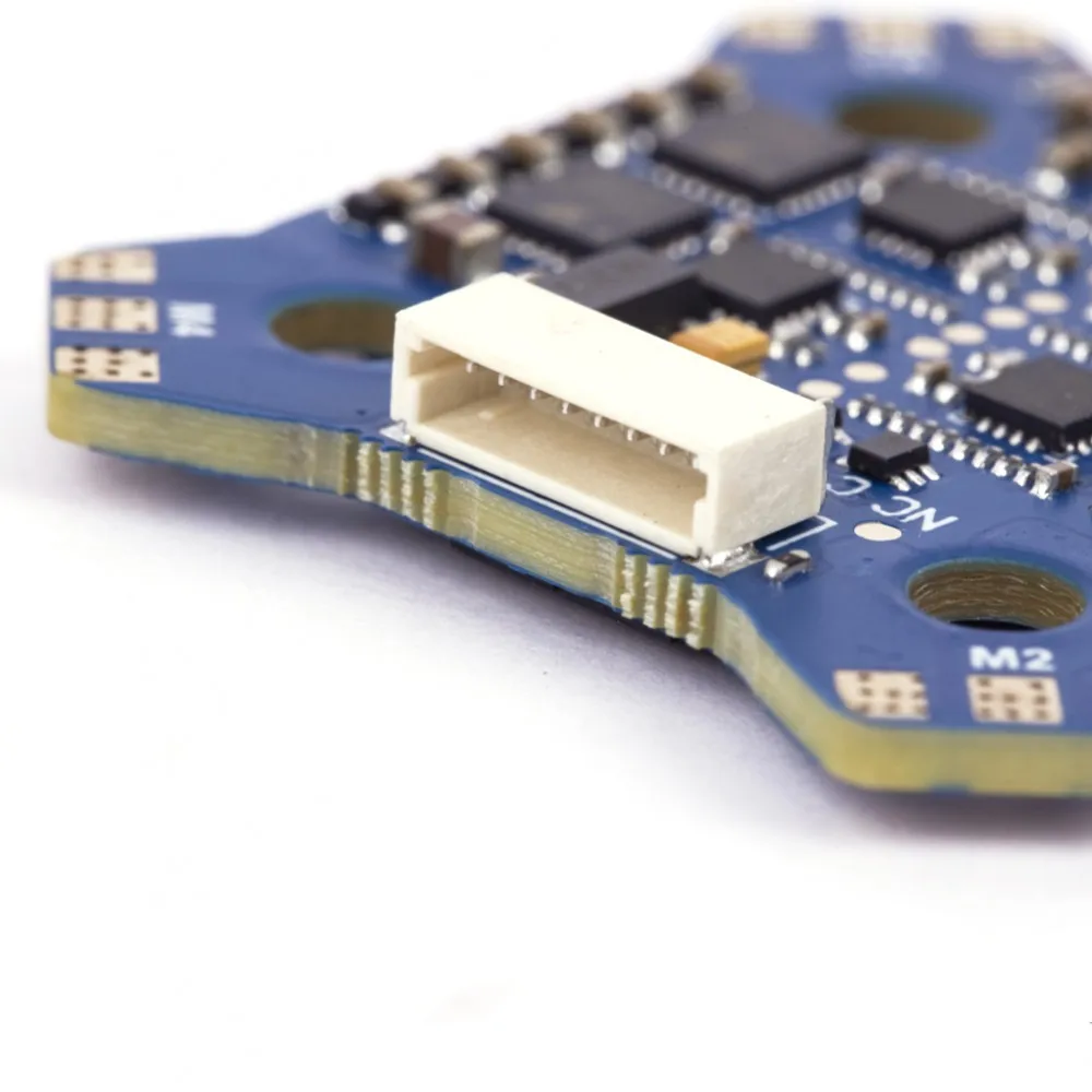 Электронный регулятор скорости iFlight BLITZ Mini E55S 55A ESC 4-в-1 2-6S 20*20 мм/Φ 4 мм для гоночного