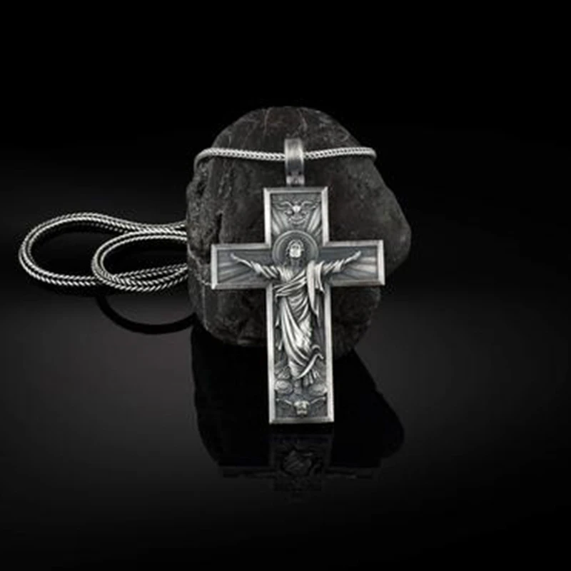 

Simple Retro Style Jesus Cross Amulet Pendant Necklace Men And Women Exquisite Personality Necklace Hip Hop Jewelry Gift