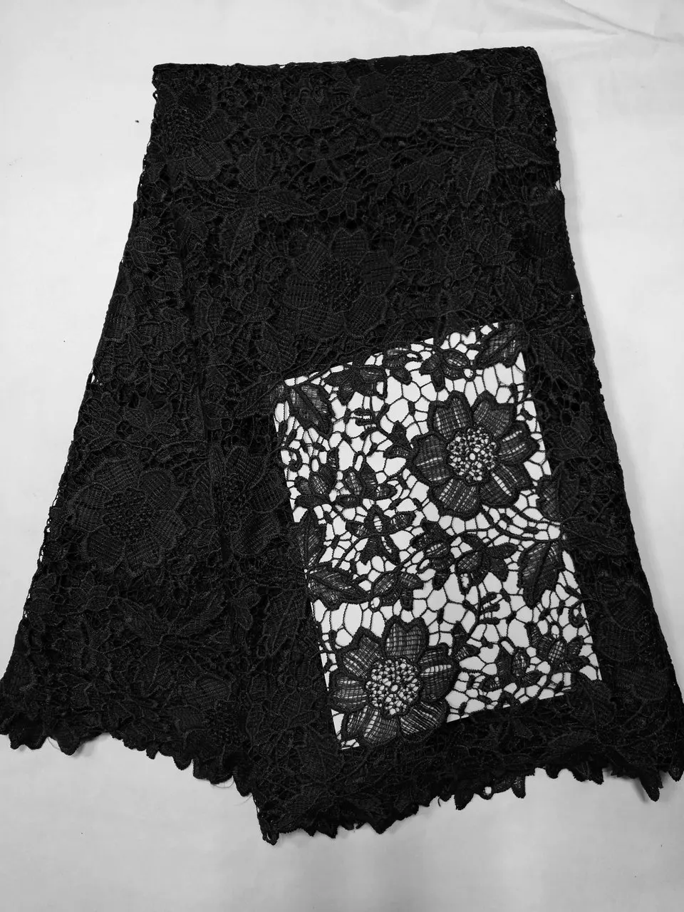 

2020 Latest African Laces Fabrics Red Embroidered Guipure Lace Fabric With Swiss High Quality Nigeria Cord Lace Fabric M1049