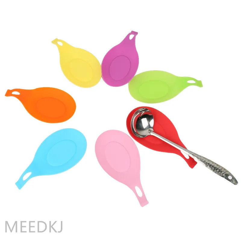 

1pcs food grade silicone high temperature resistant silicone soup spoon pad insulation silicone spoon pad