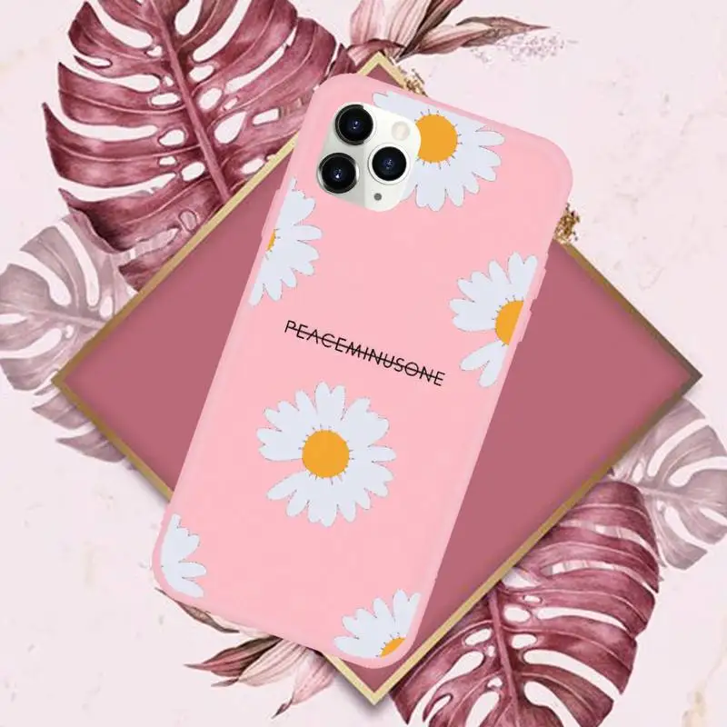

Black White Flower Daisy Phone Case Candy Color for iPhone 6 7 8 11 12 s mini pro X XS XR MAX Plus