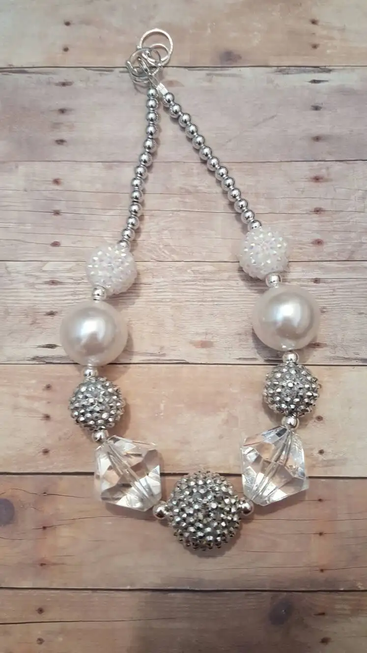 Silver White chunky bubblegum bubble gum bead Necklace little girl kid jewelry white silver Girl Party Favors SN75 | Украшения и