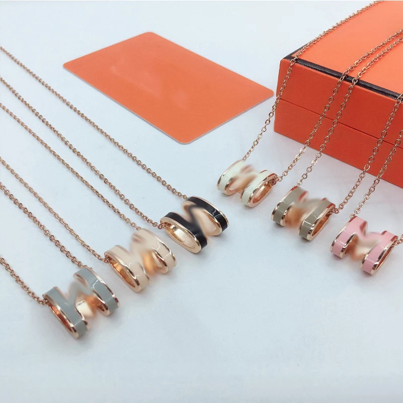 

Charming female H letter necklace personality font brand necklace necklace ladies gift couple necklace Pendant necklace