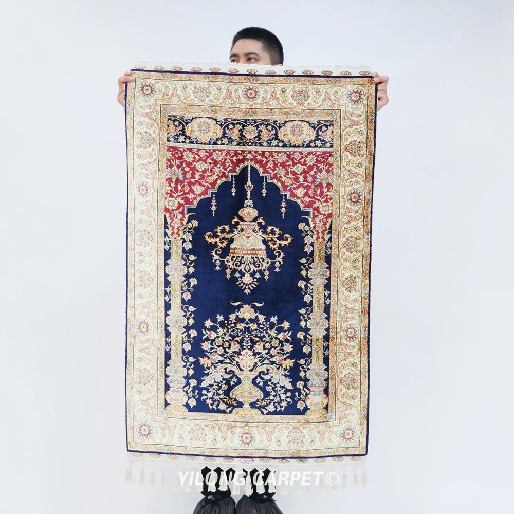 

2.5'x4' Hand Knotted Persian Silk Carpet Plants Classical Blue Prayer Silk Rug (YWX205A)