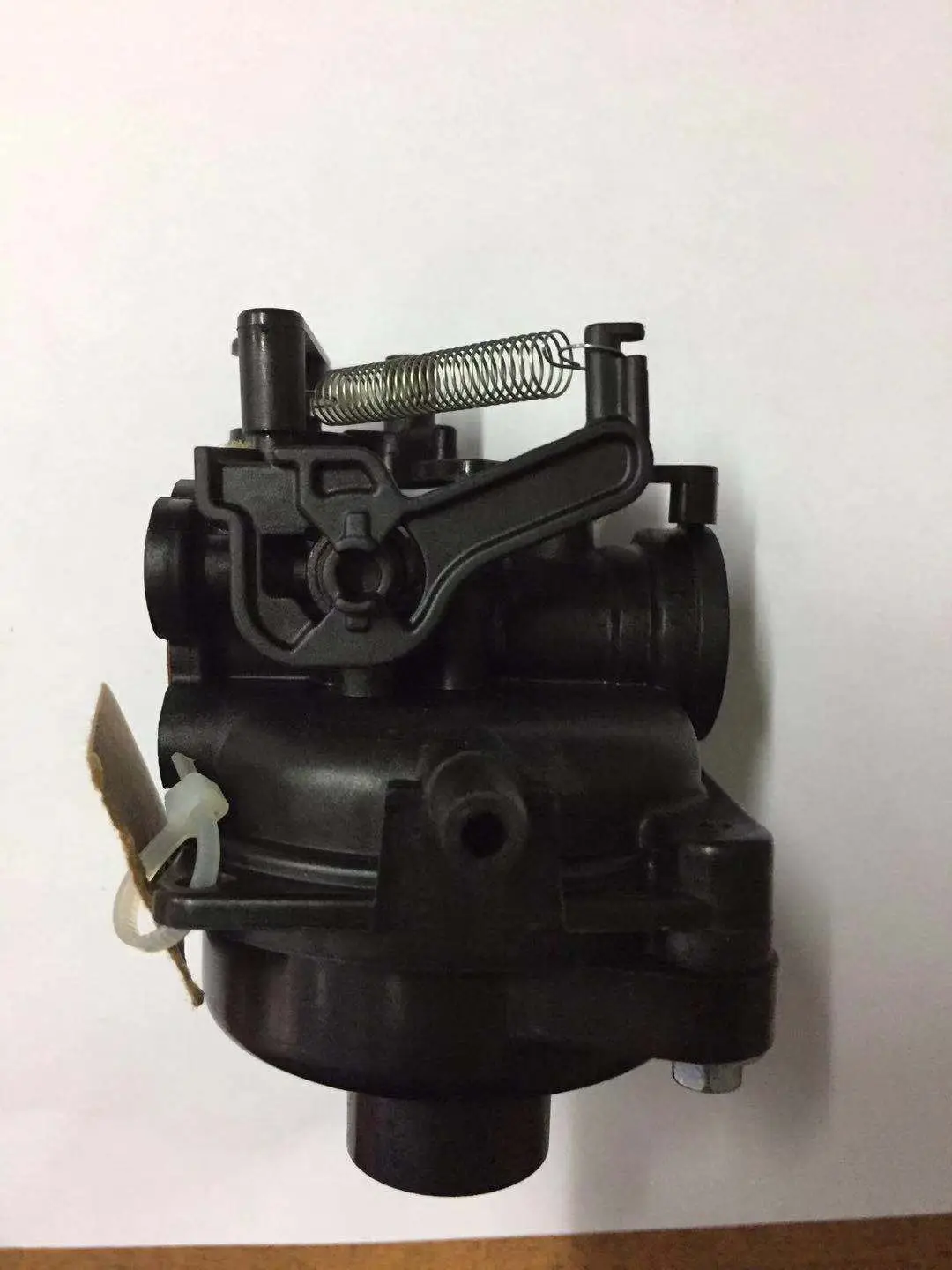 

Fit for The carburetor is suitable for the carburetor of Briggs & Stratton 799584 lawn mower
