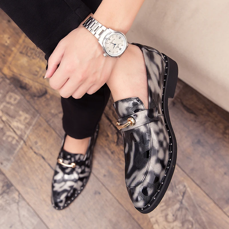 Туфли мужские деловые блестящие лоферы мягкая подошва без застежки Повседневная