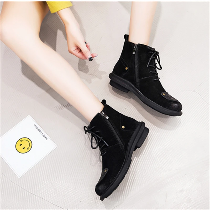 

BEYARNEAutumn soft leather women boots black low heel shoes Retro ankle boots women genuine leather embroidery Martin bootsE1045