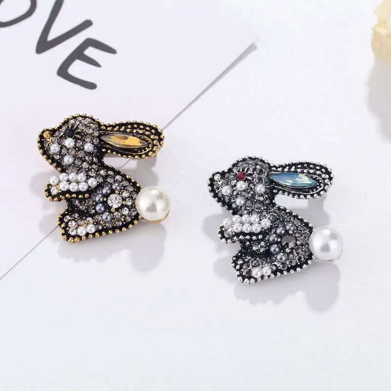 Мультфильм инкрустированные стразы в форме кролика брошь мода милый