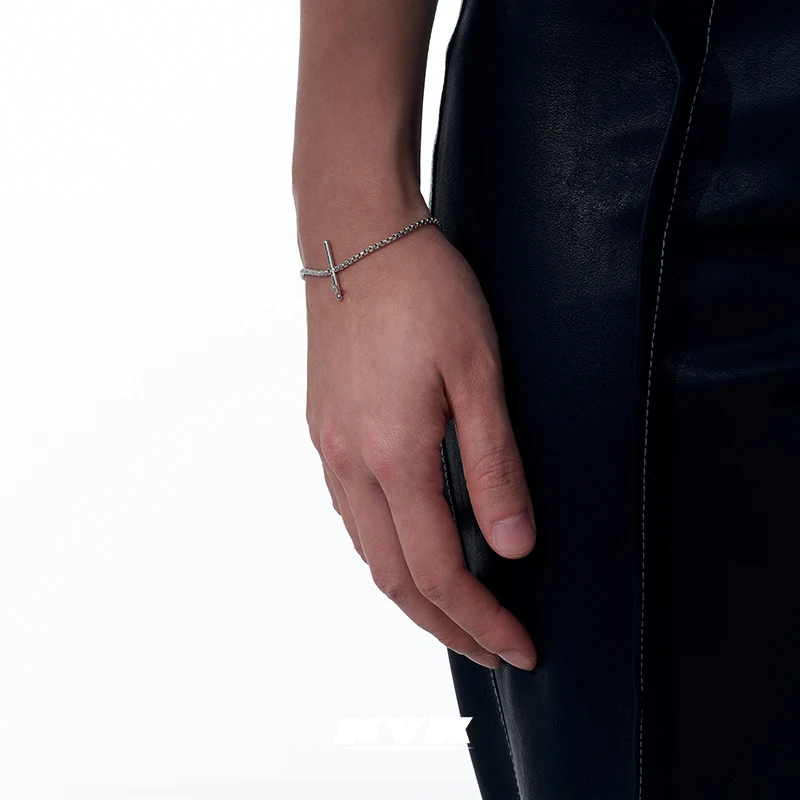 

KVK Bracelet ins niche design 2021 new fashion high-end hand decoration women's personality diamond jewelry simple accessories
