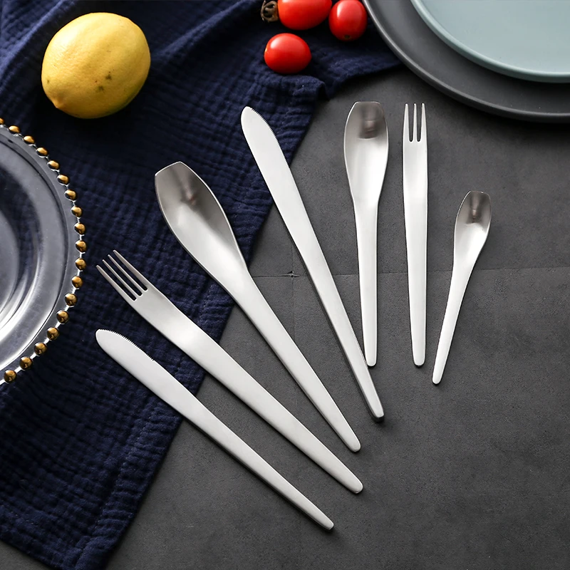 Simple Modern Cutlery Set Portable Eco Friendly Stainless Steel Design Tablewear Set Cubiertos Dorados Home Decoration Ec50cj